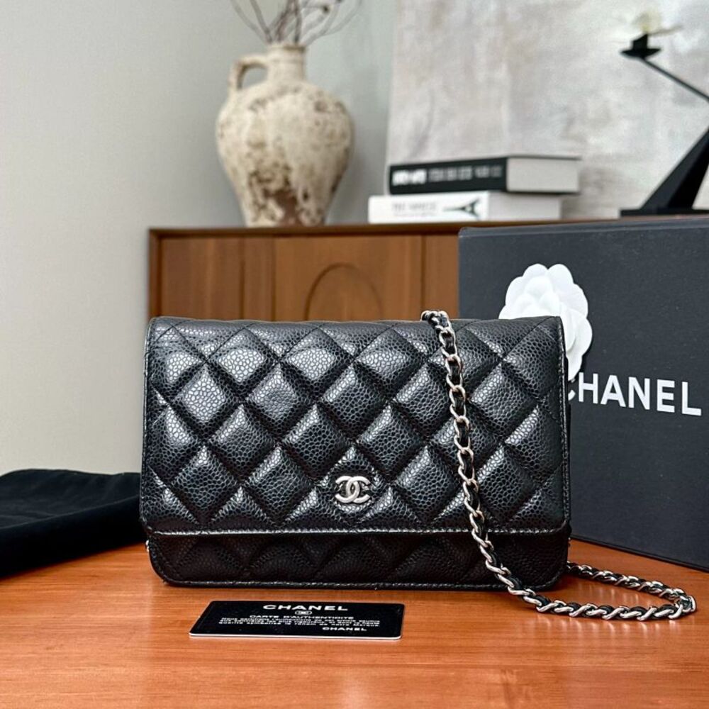 Chanel Women Pre-Loved Bag Very Good Condition